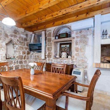 Studio Apartment Pupa Dubrovnik Bagian luar foto