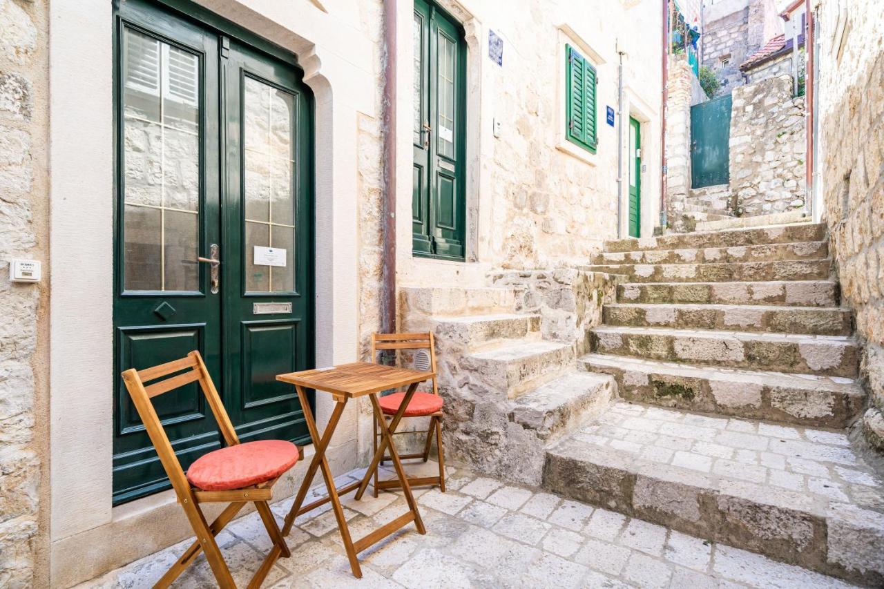 Studio Apartment Pupa Dubrovnik Bagian luar foto